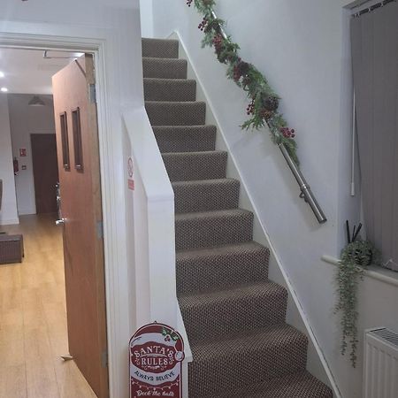 Heartland House, 7 Spacious Bedrooms Sleeps 4 Plus, Near Nec, Jlr,Bhx Birmingham Eksteriør billede