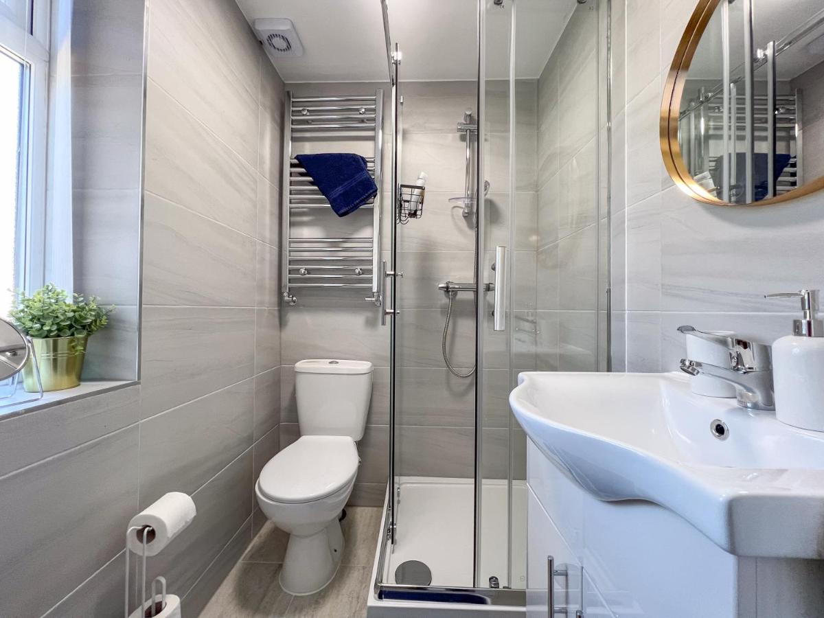 Heartland House, 7 Spacious Bedrooms Sleeps 4 Plus, Near Nec, Jlr,Bhx Birmingham Eksteriør billede