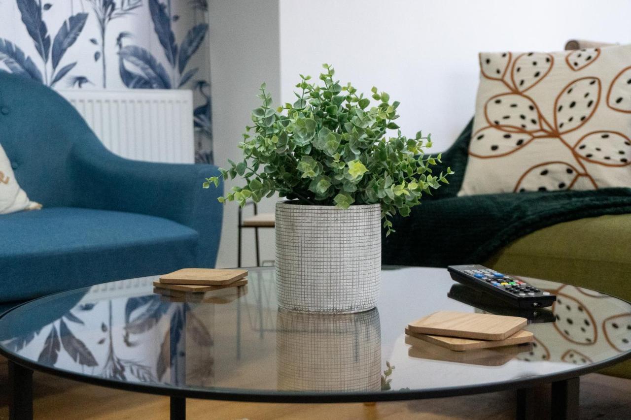 Heartland House, 7 Spacious Bedrooms Sleeps 4 Plus, Near Nec, Jlr,Bhx Birmingham Eksteriør billede